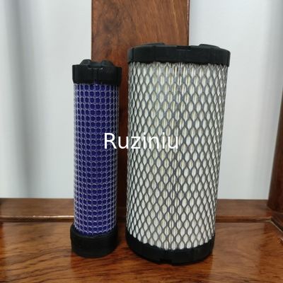 تنطبق 60023849/60023848 مرشحات هواء المحرك SY16 / SY18 على 3TNV70