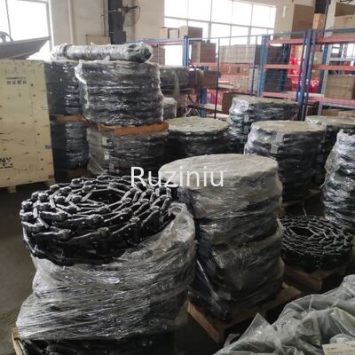 SY135 10786241 حفارة أجزاء الهيكل السفلي للحفارة 44 سلسلة